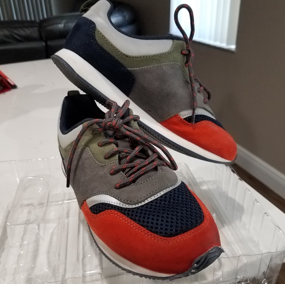 GAP Kids Colorblock Sneakers - Picture 5 of 11